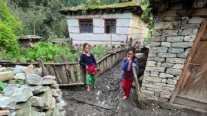 L'Unique Foundation | Water for Nepal | Daphu village project